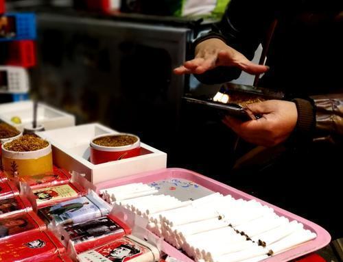 抽有爆珠的烟会不会杀精_吸烟有爆珠_烟用爆珠对身体有害