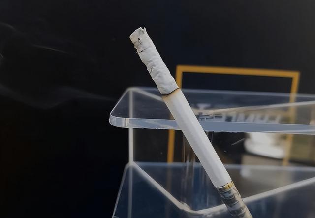 香烟爆珠有什么牌子_常见的爆珠烟_市面常见爆珠烟