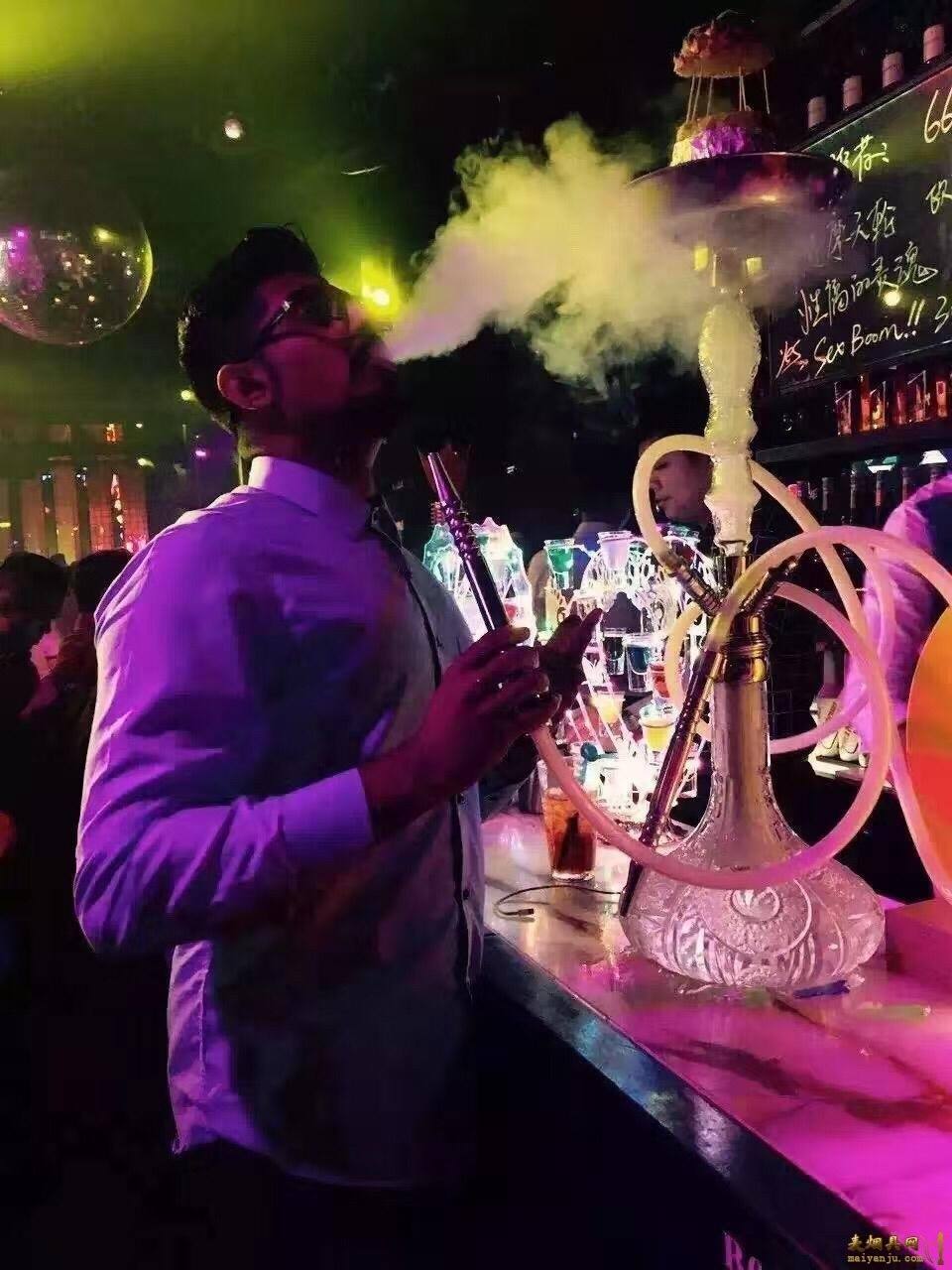 爆珠烟可以咬破吗_烟用爆珠能吃吗_烟用爆珠对身体有害吗