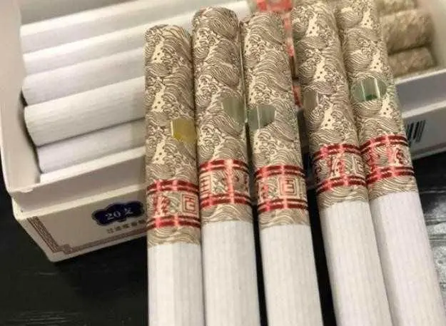 香烟里的爆珠是干嘛的_香烟中爆珠的作用_香烟中的爆珠有危害吗