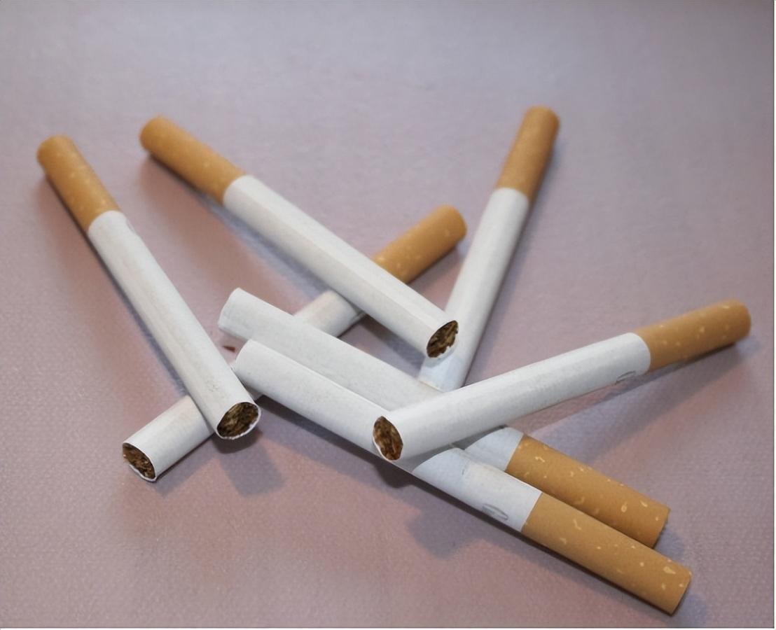 长期抽爆珠有什么危害_抽爆珠有烟瘾吗_一直抽爆珠的烟回有事嘛