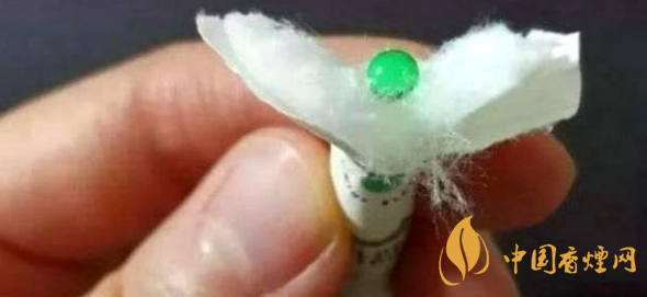 抽烟爆珠要捏碎吗_爆珠的烟怎么抽_抽烟爆珠什么时候捏