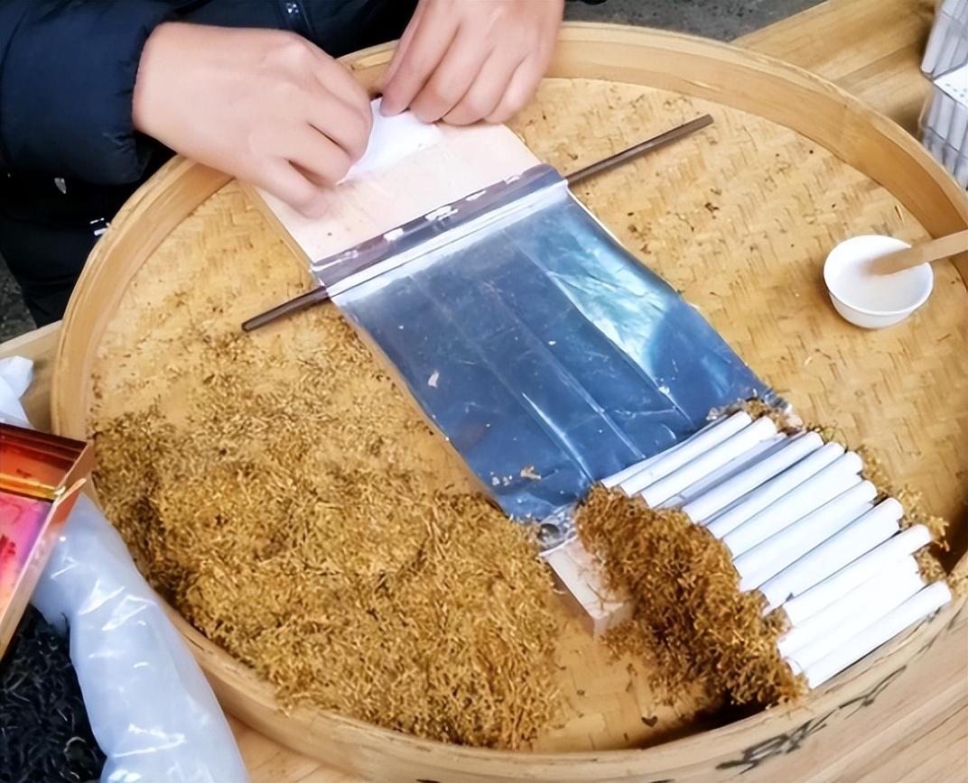 爆珠和普通烟哪个毒性大_爆珠烟和普通烟哪个危害大_爆珠比普通烟伤害更大吗